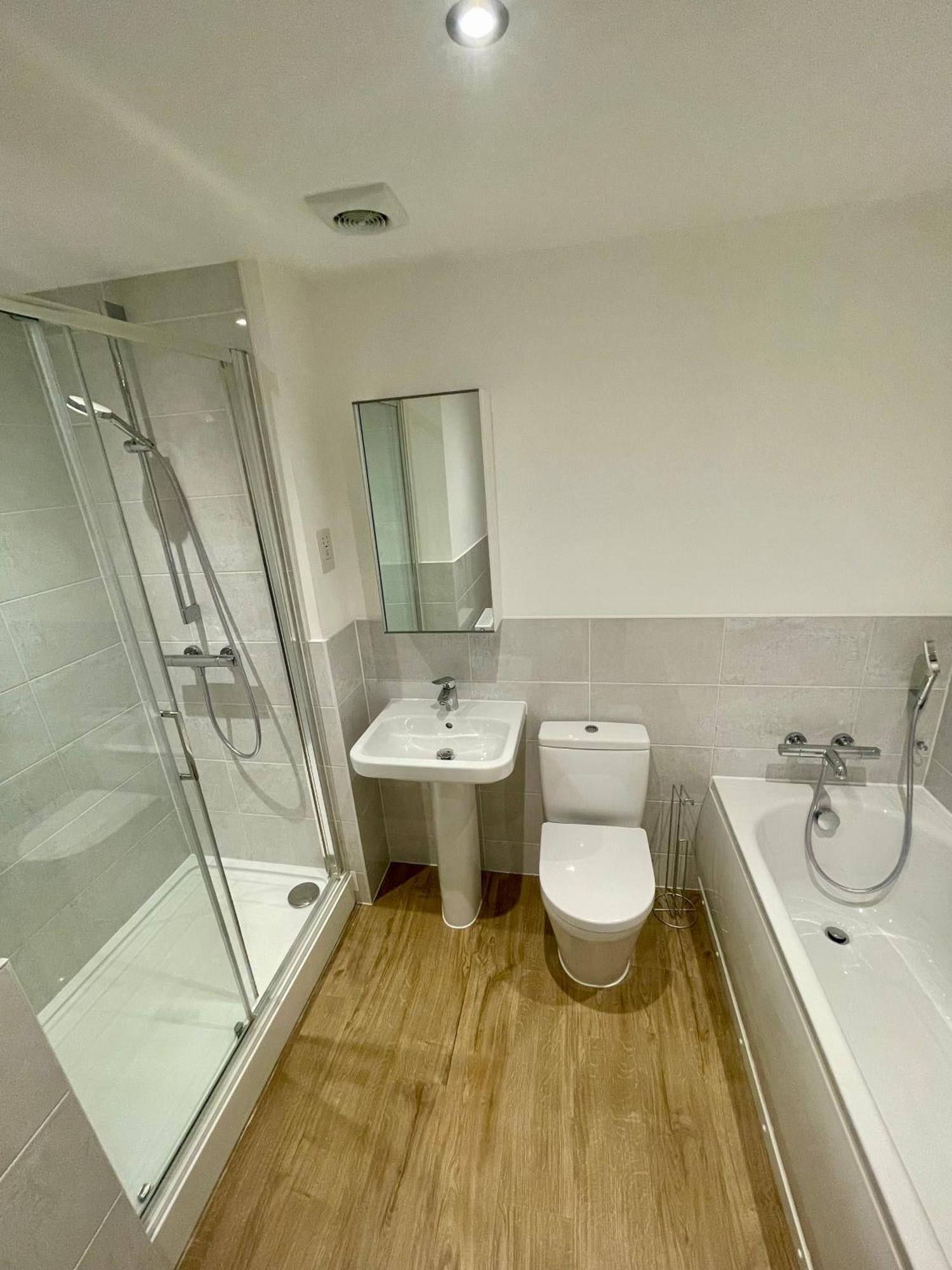 3-Bedroom Luxury Stay With Free Parking ماركِت هاربورو المظهر الخارجي الصورة